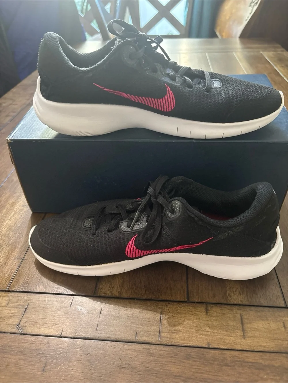 Nike Flex Experience Run 11 Next Nature Black Pink Sneakers Womens Size 11.5